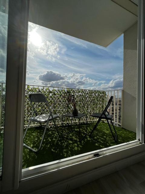Evasion Familiale & Appartement Convivial Et Chaleureux Épinay-sur-Seine Exteriér fotografie